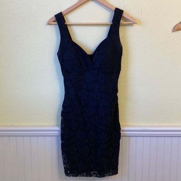 Little Lace Black Dress - Picture 1 of 7